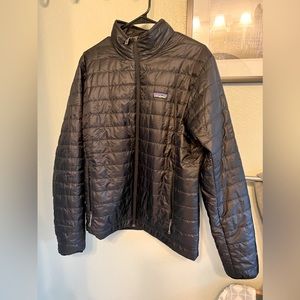 Patagonia men’s puffer jacket